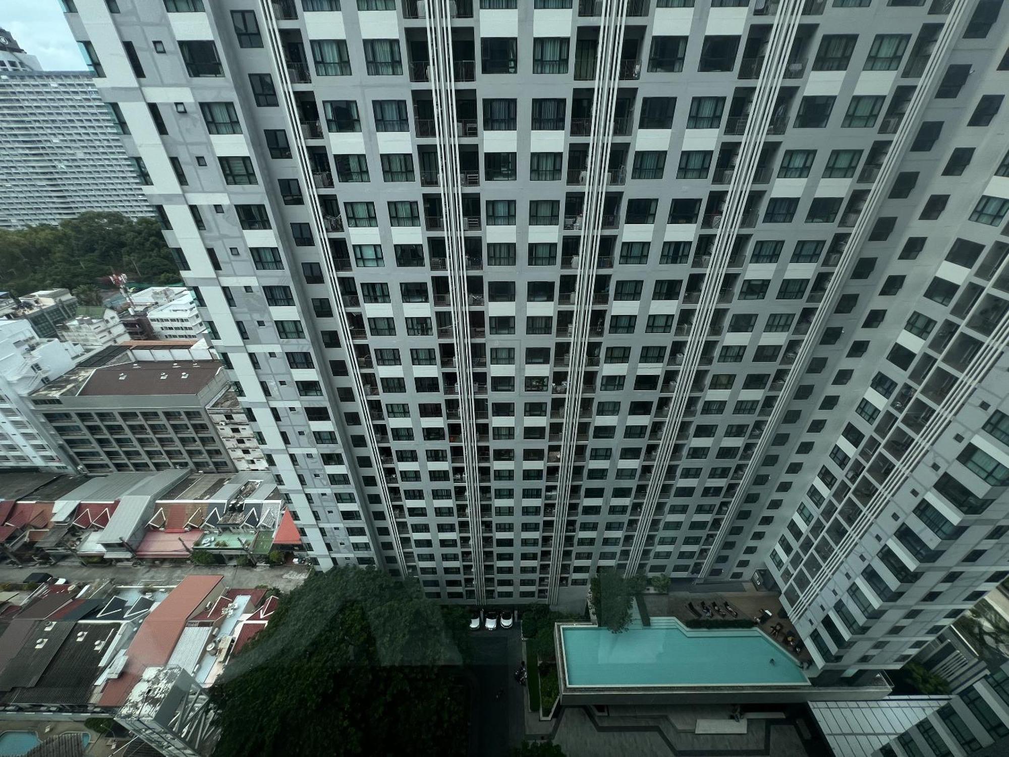 The Base Central Pattaya By Mickey エクステリア 写真