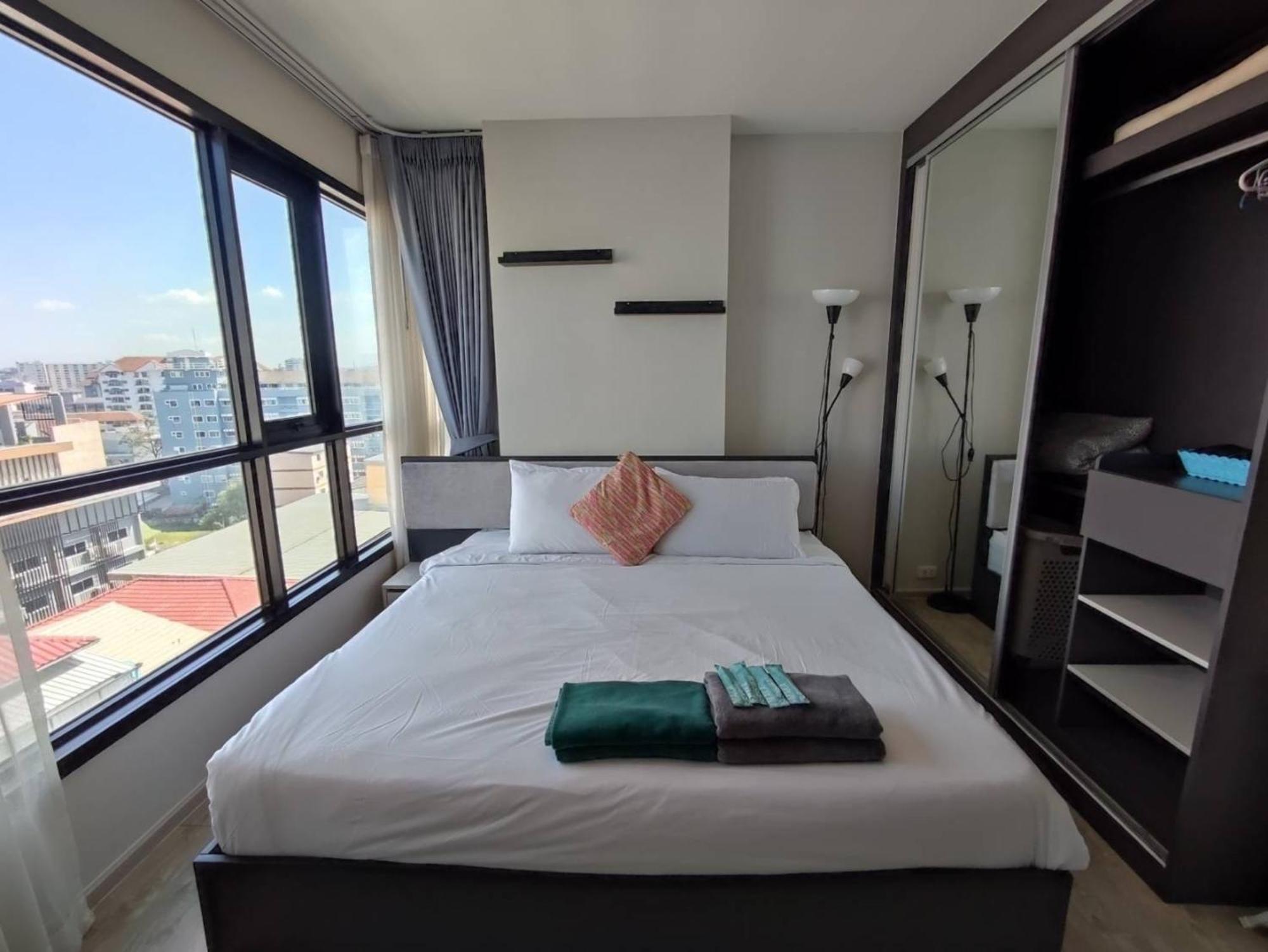 The Base Central Pattaya By Mickey エクステリア 写真