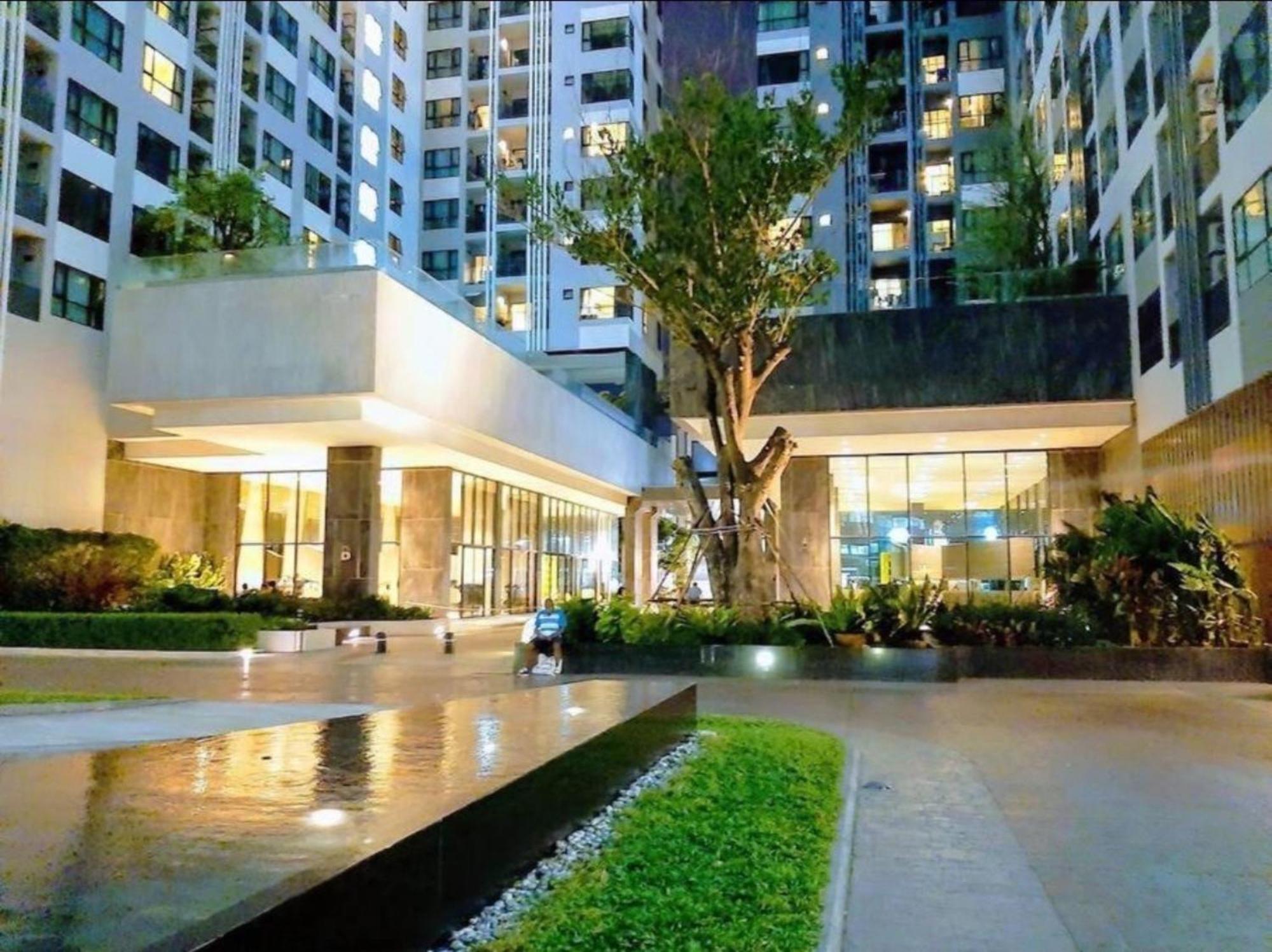 The Base Central Pattaya By Mickey エクステリア 写真